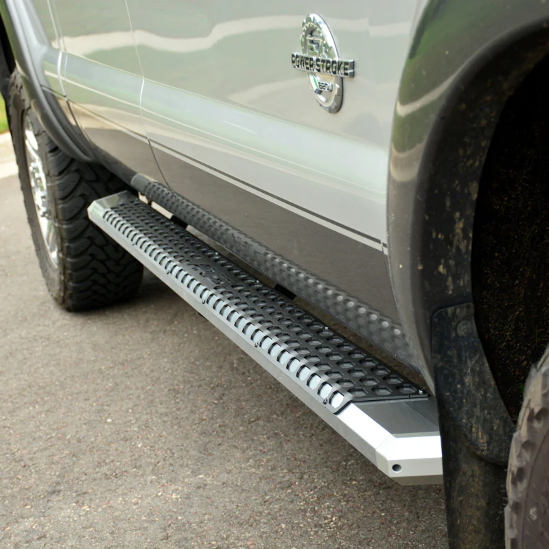 ARIES AdvantEDGE 5-1/2" x 91" Chrome Aluminum Running Boards Model 2555024 - Image 9