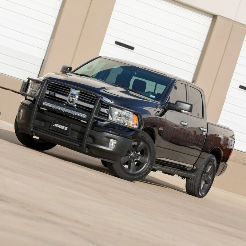 ARIES AdvantEDGE 5-1/2" x 85" Black Aluminum Running Boards Model 2556006 - Image 9