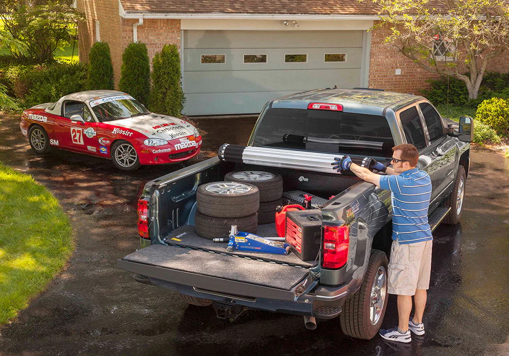 BAK Revolver X2 Hard Rolling Truck Bed Cover - 20-24 Chevy Silverado/GMC Sierra 2500 HD/3500 HD 6' 10" Bed Model 39133 - Image 16
