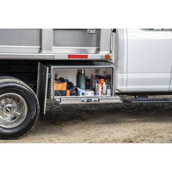Buyers Products 18x18x30 Inch Diamond Tread Aluminum Underbody Truck Box with 3-Point Latch Model 1735103 - Image 5