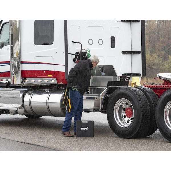 Buyers Products WideOpen™ Class 8 Step Box for Semi Trucks - 36 Inch Width Model 1705284 - Image 3
