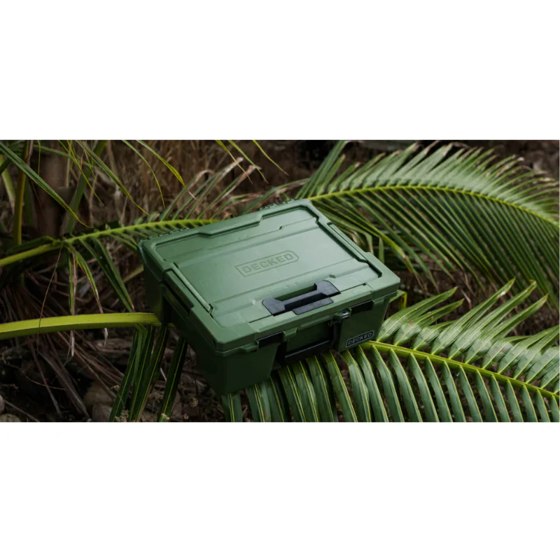 DECKED Halfrack 32 - D-co Case - Ranger Green with black latches Model A0020-HRAK-GRN - Image 4