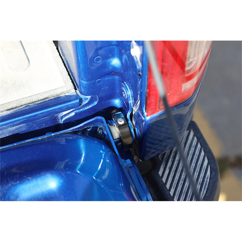Dee Zee Gate Guardian Tailgate Lock Model DZ97970 - Image 4