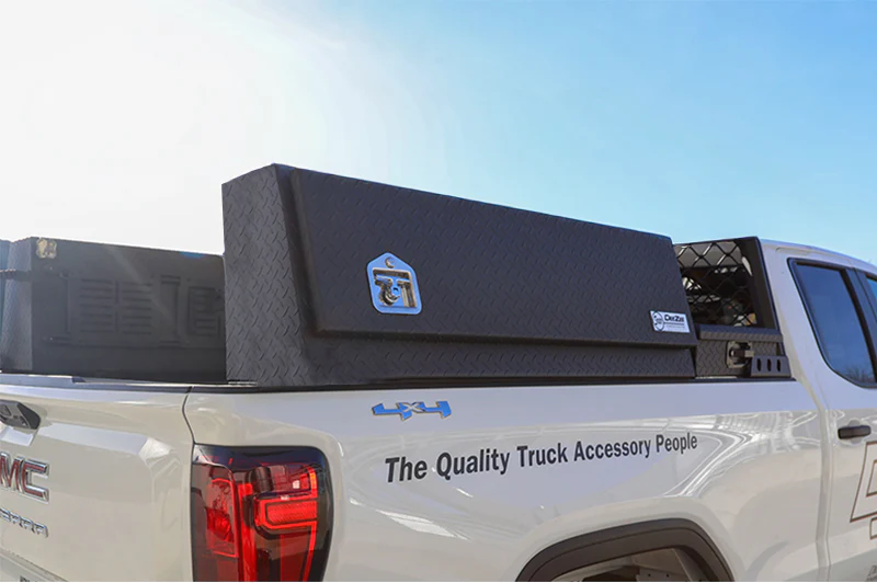 Dee Zee Angled Top Sider Tool Box 50' L x 12.125' W x 16.144' H Model DZ81TB - Image 2