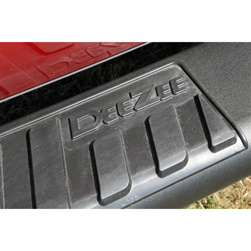 Dee Zee Textured Black Steel Step Nerf Bars 6 in. Oval Cab Length Model DZ16121 - Image 8