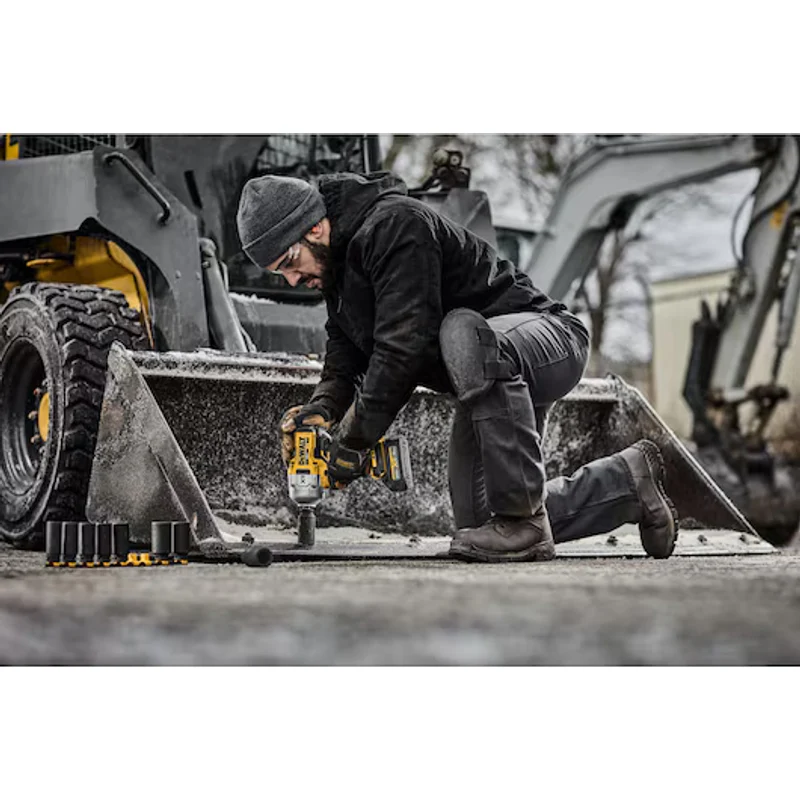 DeWalt 20V MAX* XR® Brushless Cordless 3/4 In. High Torque Impact Wrench With Hog Ring Anvil (Tool Only) DCF964B - Image 8