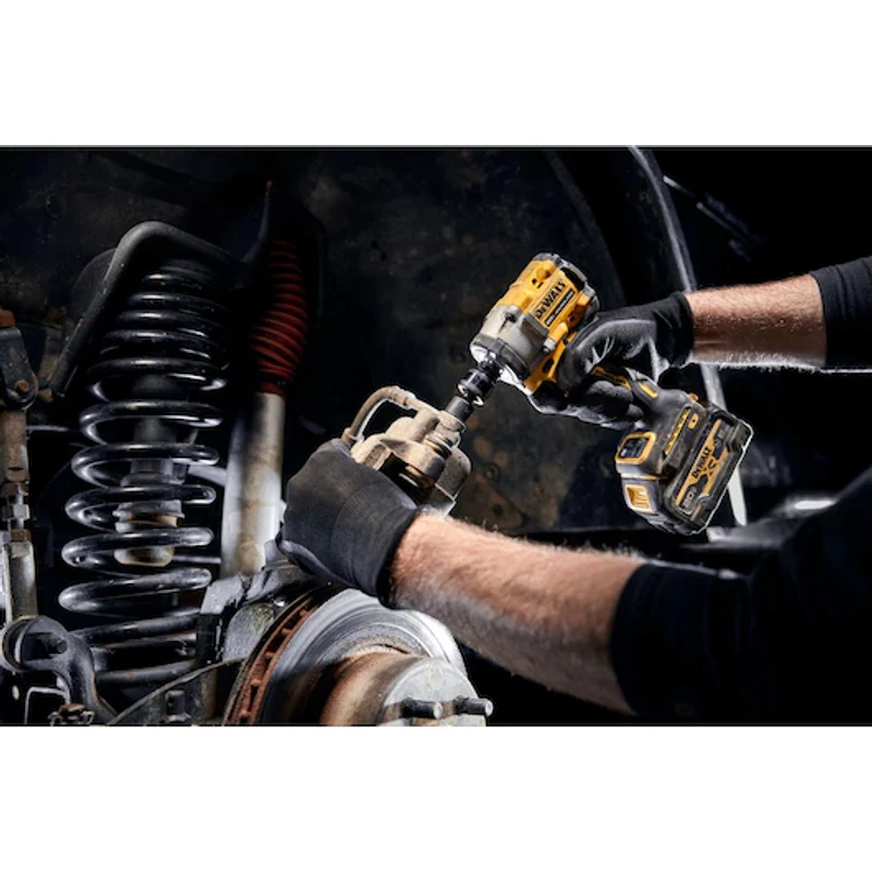 DeWalt ATOMIC™ 20V MAX* 1/2 In. Cordless Impact Wrench With Hog Ring Anvil (Tool Only) DCF921B - Image 10