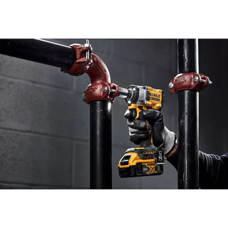 DeWalt ATOMIC™ 20V MAX* 1/2 In. Cordless Impact Wrench With Hog Ring Anvil (Tool Only) DCF921B - Image 4