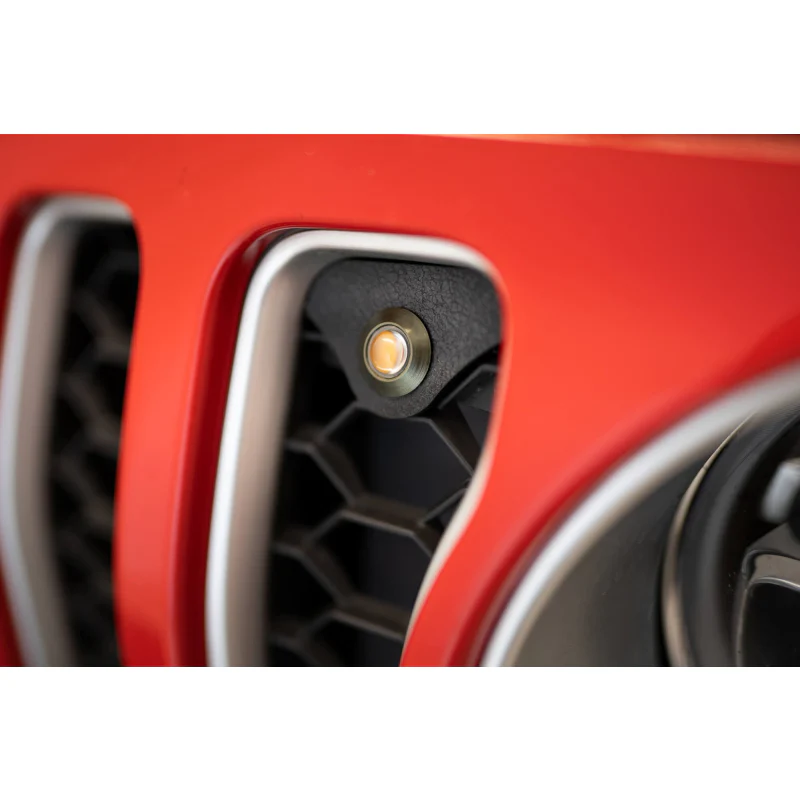 DV8 Offroad 2018-2025 Jeep Wrangler JL JLU Gladiator JT Amber Grille Lights Model GRJL-02 - Image 4