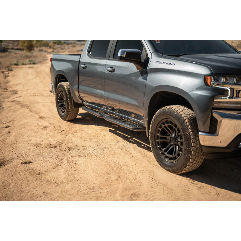 DV8 Offroad OE Plus Running Boards Model SRCS1-01 - Image 3