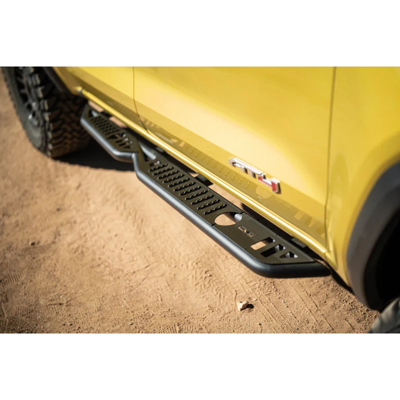 DV8 Offroad OE Plus Running Boards Model SRCS3-01 - Image 9