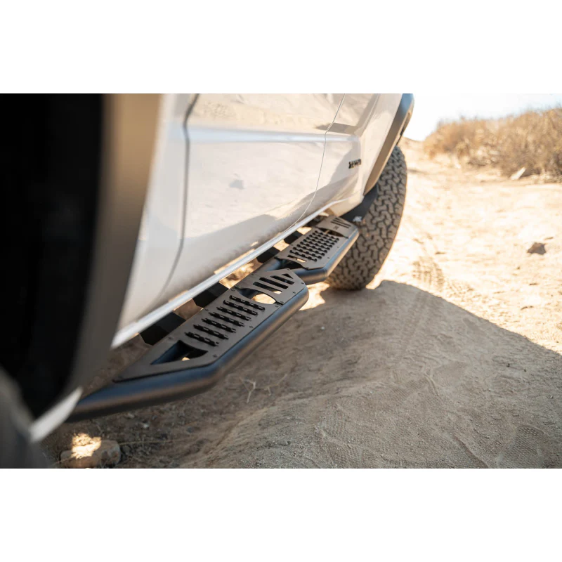 DV8 Offroad Double Cab OE Plus Running Boards Model SRTT1-03 - Image 6
