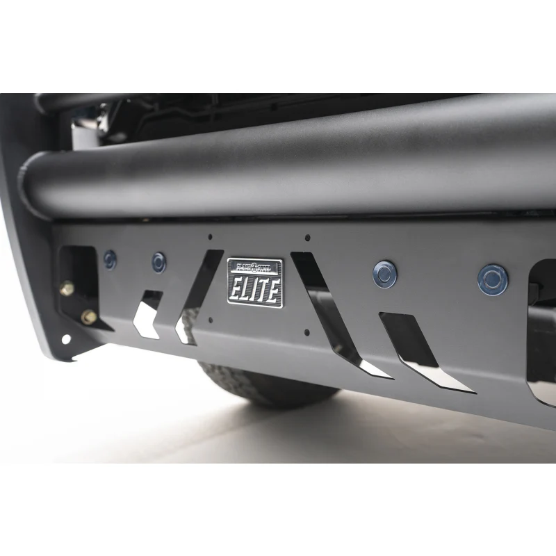 Fab Fours Black Steel Front Bumper w/ Grille Guard Model GM20-Q5060-1 - Image 4