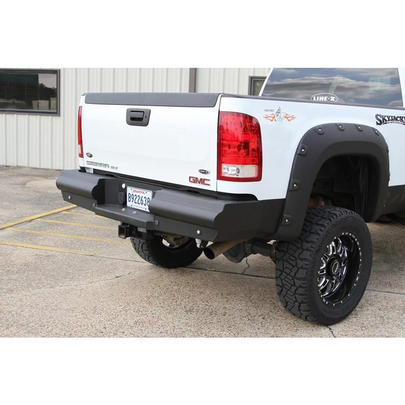Fab Fours Elite Rear Bumper Model CH14-U3050-1 - Image 2