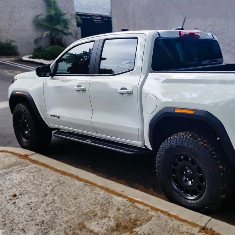 Go Rhino Dominator Xtreme DSS Running Baords with Rocker Panel Mounting Bracket Kit Model DSS4235T - Image 7