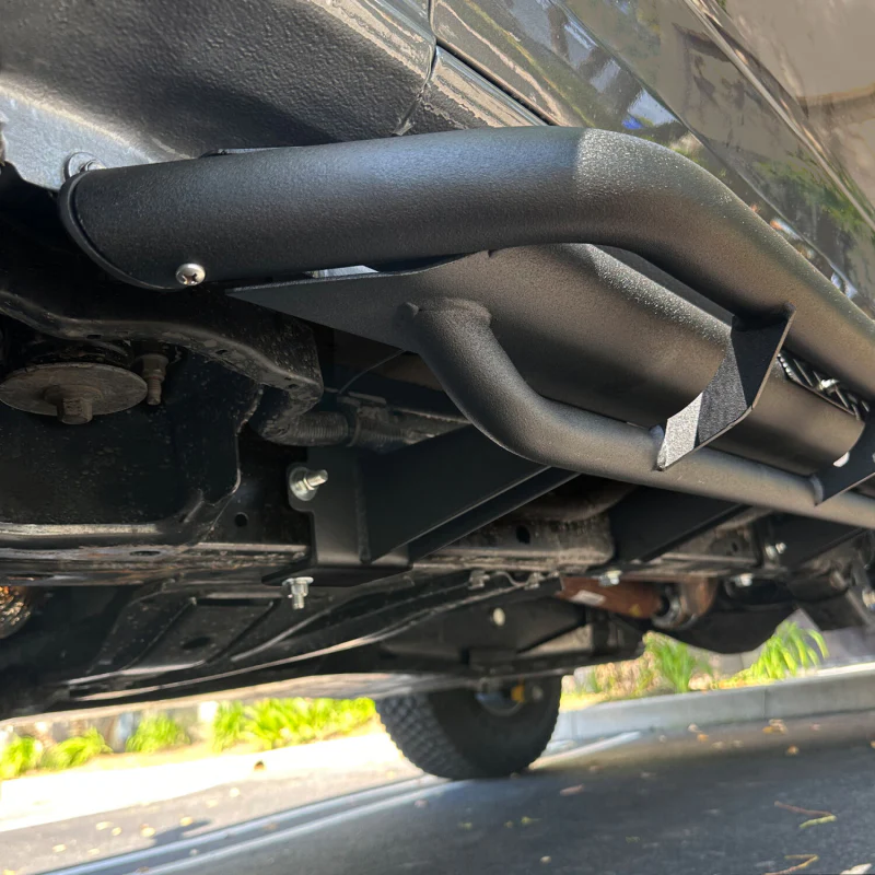 Go Rhino Dominator Xtreme DT Step Nerf Bars with Frame Mounting Bracket Kit Model FSDT4129T - Image 7