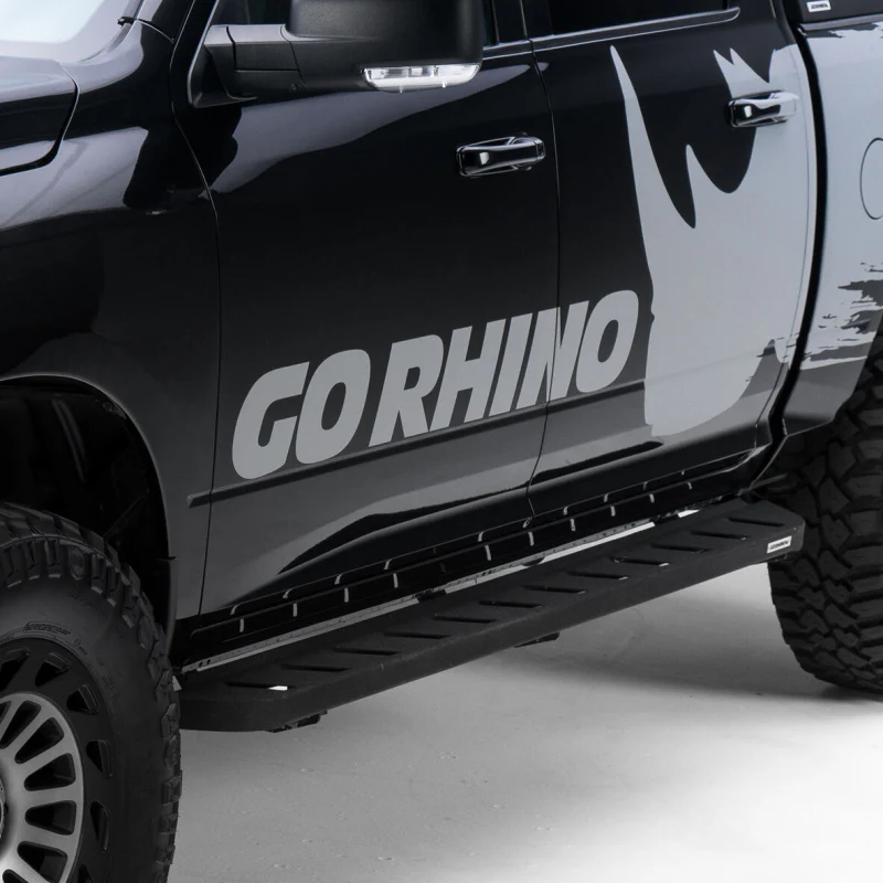 Go Rhino RB10 Running Boards with Mounting Brackets Kit Model 63410687T - Image 5