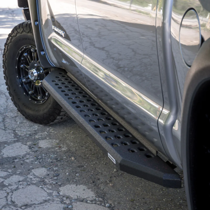Go Rhino RB20 Running Boards with Mounting Brackets Kit Model 69417780T - Image 7