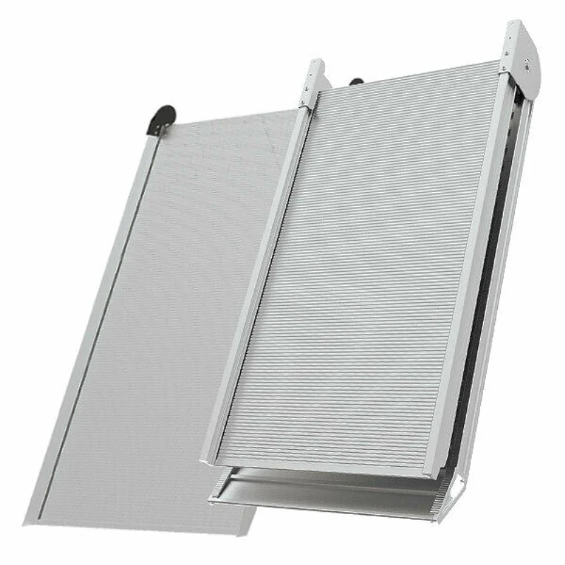 Link Manufacturing LS50 Series Heavy-Duty Portable Aluminum Portable Ramp Bifold Design 750 - 1000 Pound Capacity Model LS50-24-72-F - Image 2