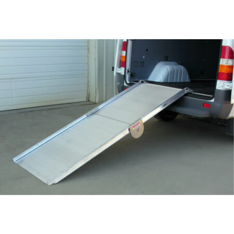 Link Manufacturing LS50 Series Heavy-Duty Portable Aluminum Portable Ramp Straight Design 750 - 1000 Pound Capacity Model LS50-30-90 - Image 4