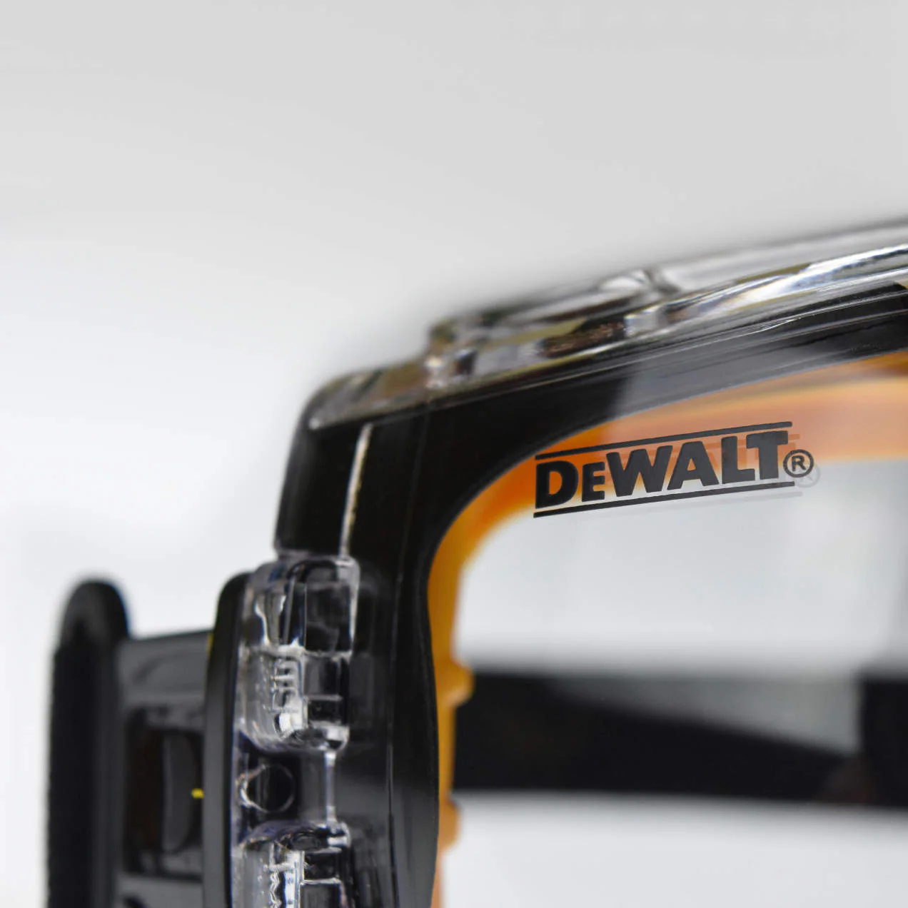 Radians Dewalt Concealer Hardware Safety Goggle, Clear AF Lens RNSDPG82-11C - Image 6