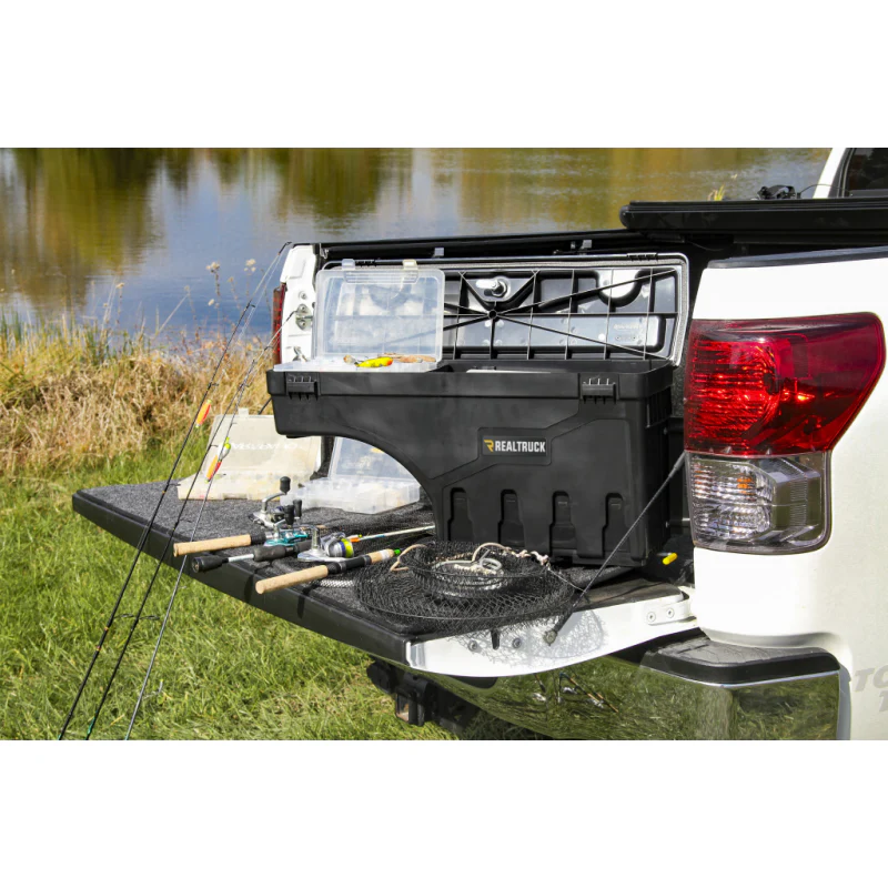 UnderCover Swing Case 07-18 (19 Legacy/Limited) Silv/Sierra 1500/07-19 HD Passenger Model SC100P - Image 5