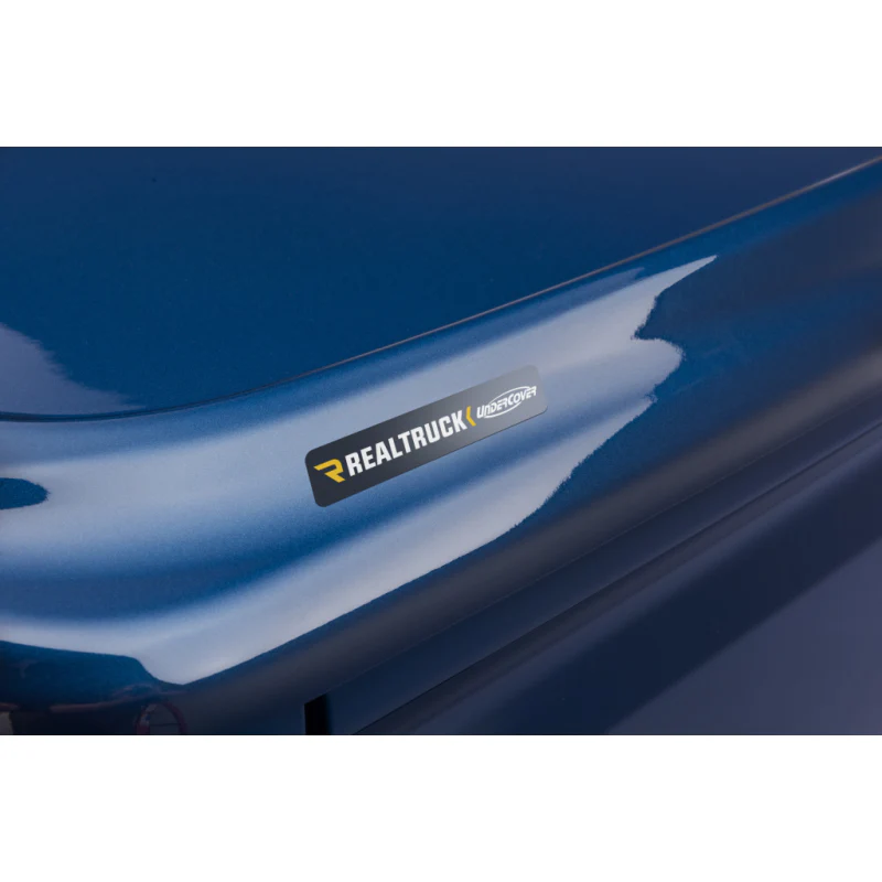 UnderCover LUX 09-15 Tacoma 5' w/ Deck Rail System - 3R3 - Red Model UC4056L-3R3 - Image 6