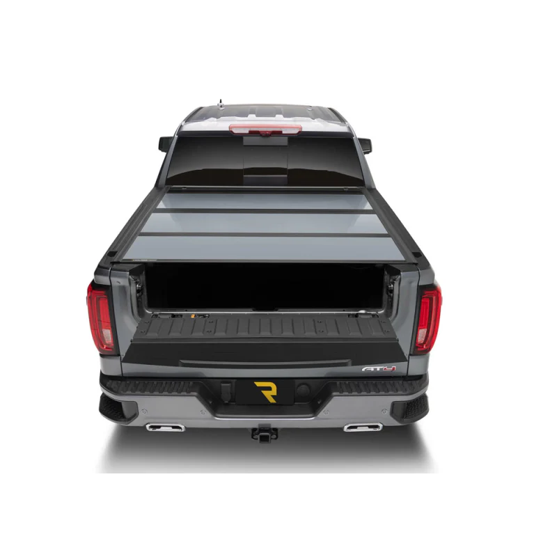 UnderCover Fusion Hard Folding 2019 (New Body Style)-2025 Chevy Silverado/GMC Sierra 1500 5' 10" Bed with or without MultiPro Tailgate - Paint Code 41 Black Model AR12022L-41 - Image 9