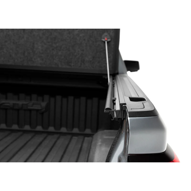 UnderCover Fusion Hard Folding 2019 (New Body Style)-2025 Chevy Silverado/GMC Sierra 1500 5' 10" Bed with or without MultiPro Tailgate - Paint Code G1W Abalone White Model AR12022L-G1W - Image 20