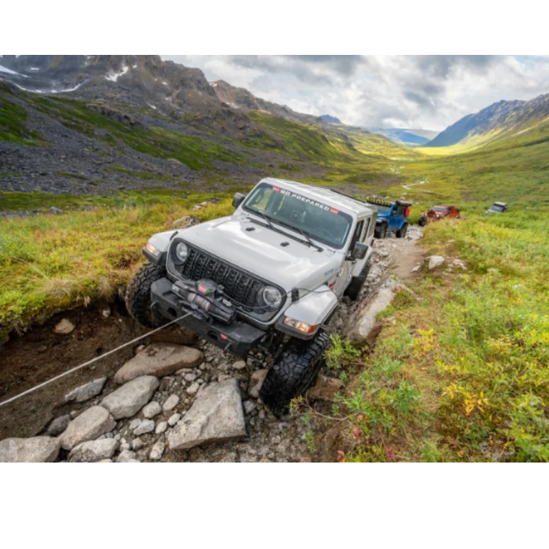 Warn WARN ZEON XP 12-S Winch 12,000 Pull Capacity With 80" Feet 3/8 Spydura Synthetic Rope Model 110120 - Image 4