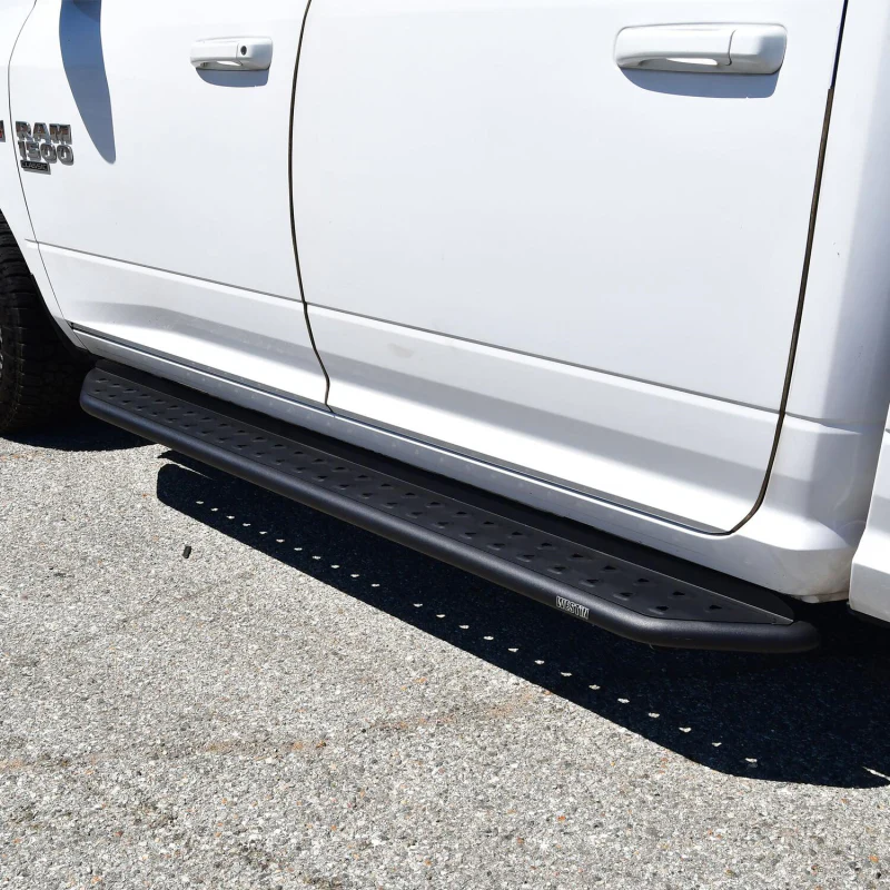 Westin Outlaw Running Boards Textured Black Model 28-34085 - Image 3