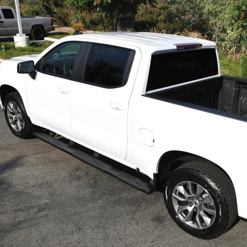 Westin R5 M-Series Wheel to Wheel Step Nerf Bars 5 in. Black Steel Model 28-534685 - Image 3