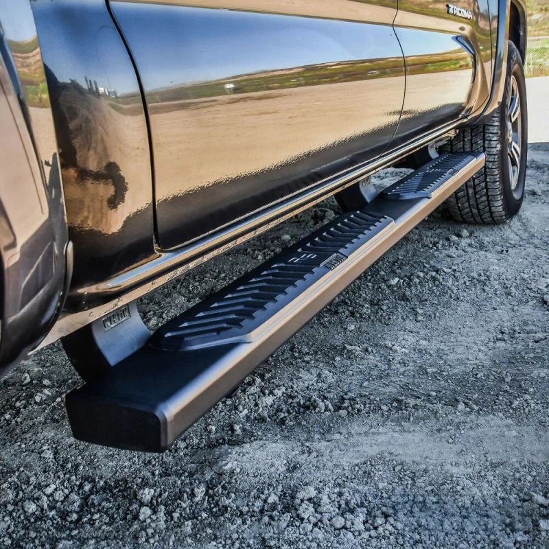 Westin R5 Step Nerf Bars 5 in. Black For Double Cab Model 28-51135 - Image 2